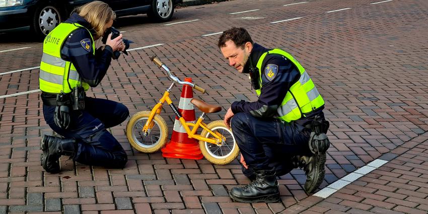 Politie doet onderzoek op Maasstraat