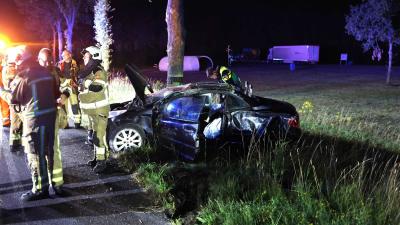 auto-crash-brandweer-politie