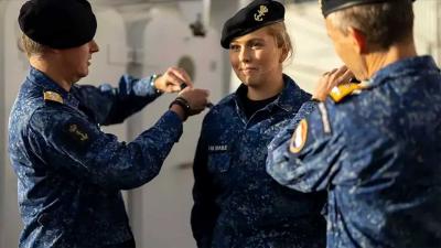 amalia-sergeant-bevorderd