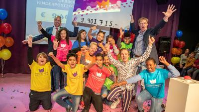 kinder, postzegel, actie, goed doel