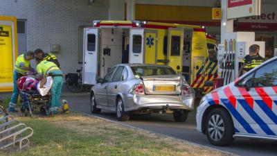 Ruzie loopt uit op verkeersongeval met gewonde
