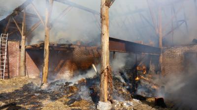 Foto van brand boerderij