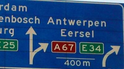 Foto van bord Antwerpen | Archief FBF.nl