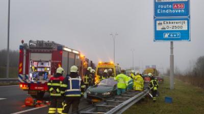 A50 bij Arnhem dicht door ongeval 3 vrachtwagens