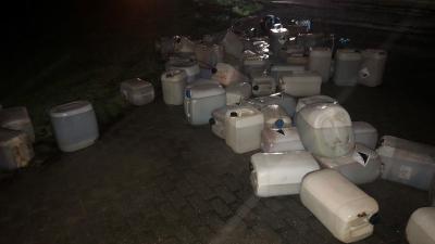 dumping van vermoedelijk synthetische drugs