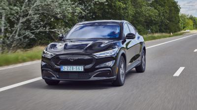 Ford Mustang Mach-E biedt onvervalst Ford rijplezier