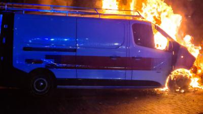 Brand in bestelbus