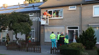 hulpdiensten helpen slachtoffer