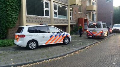 Veel politie in Bataviastraat