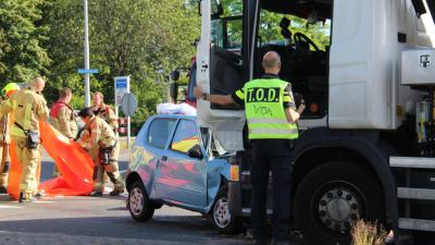 Foto van frontale aanrijding in Zwartewaal