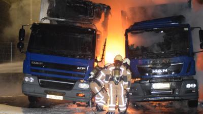 Vrachtwagen in vlammen opgegaan 