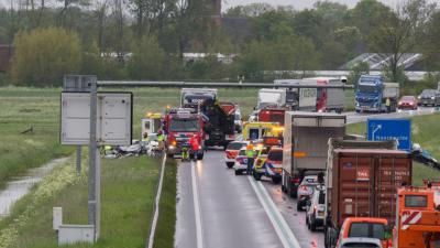 N46 volledig afgesloten door ongeval