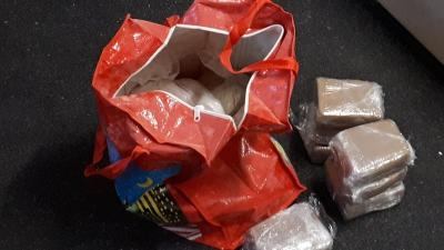 13,5 Kilo heroïne uit het raam bij bedrijf Spaanse Polder