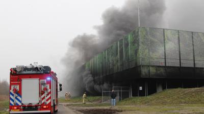 Hevige rookontwikkeling bij brand in parkeergarage Schiedam