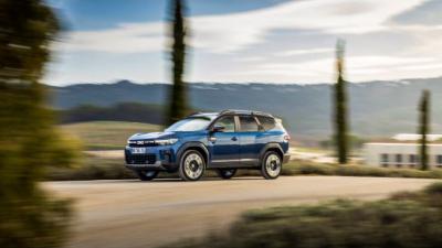 Rijden met de volledig nieuwe Dacia Bigster