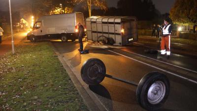 aanhanger-achteras-aanrijding