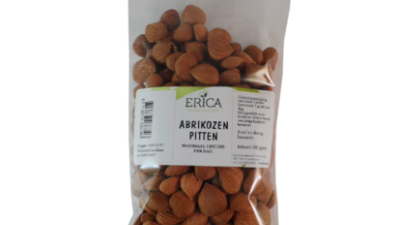 Erica roept abrikozenpitten terug