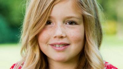 Prinses Alexia (10) breekt been tijdens skivakantie Oostenrijk 