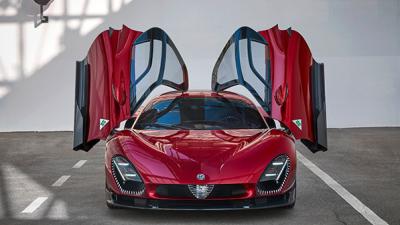 De nieuwe Alfa Romeo 33 Stradale 