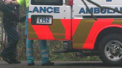 Foto van agent bij ambulance | Archief EHF