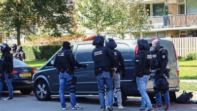 Arrestatieteam houdt vuurwapengevaarlijke Schiedammer aan na verkeersruzie