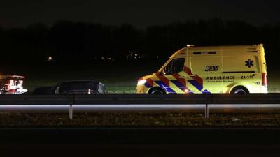 auto-sloot-ambulance-snelweg