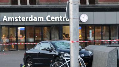 Lekkende agent over aanrijding Stationsplein ontslagen