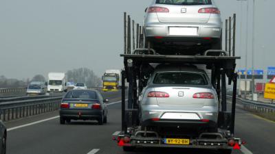 Import gebruikte auto’s bedreigt Nederlandse klimaatambities