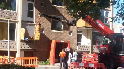 Balkon van flat afgebroken in Groningen