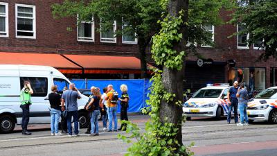 Politie toont beelden schutter Beethovenstraat