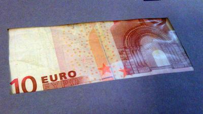Foto van belasting envelop geld | Archief EHF
