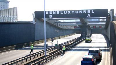 Verkeerschaos rond Beneluxtunnel A4 vanwege storing