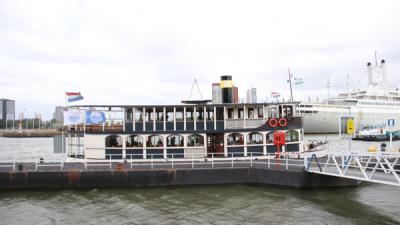 Hulpdiensten uitgerukt voor brand op de Berenboot