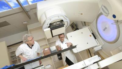 Nieuw bestralingsapparaat minder belastend voor patiënten met kanker