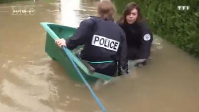 Stuntelende Franse politieagenten een heus kijkcijferkanon