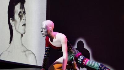 Expositie David Bowie langer in Groningen