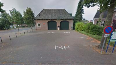 Nieuwe brandweerwagen past niet in kazerne Almen