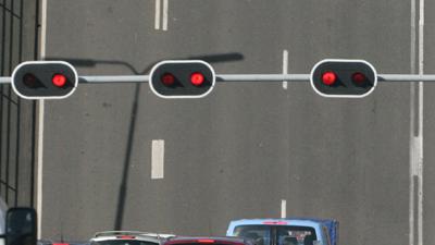 brug-verkeer-wegdek-stop