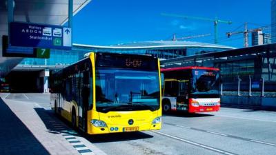 bus, station, utrecht