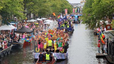 canal-parade
