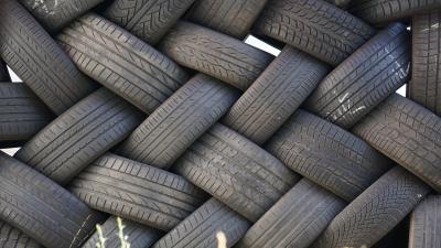 Oude autobanden