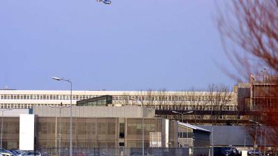 cellencomplex-schiphol-politieheli