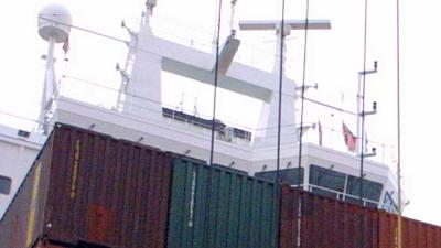 Protest Rotterdamse havenarbeiders bij World Port Center 