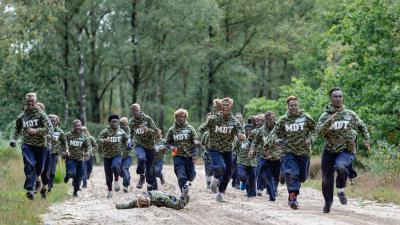 Leerlingen tijdens maatschappelijke stage