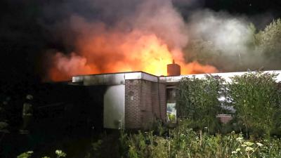 Brandweer blust brand