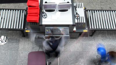 Superkleine telefoon zeer populair onder gedetineerden