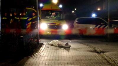 Man (35) in Diemen op straat doodgestoken 