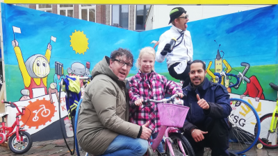 Groningers doneren ruim 300 kinderfietsen