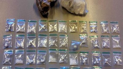 Bijna twee kilo speed in de vriezer en meer drugsvondsten in Delfshaven