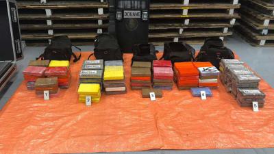 122 kilo cocaïne tussen Ferro-nikkel